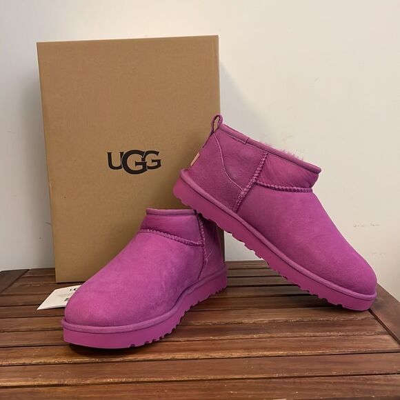 UGG Classic Ultra Mini Booties Mangosteen USA Women Size 10/UK 8/EU 41 - Picture 1 of 15